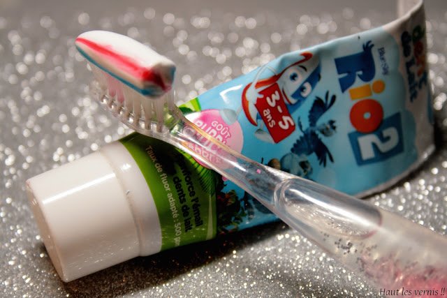 dentifrice pour ongle