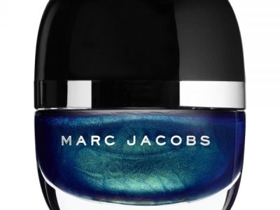 Marc-Jacobs-Beauty-Enamored-Hi-Shine-Lacquer-in-132-Blue-Velvet-e1375125659408-1