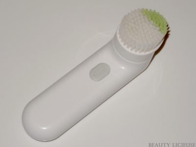 brosse-nettoyante-purifiante-clinic-system-clinique1